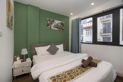 퀸룸 — The Little Home - Đường Thành - Ancient street view - Bright - Modern home